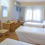 Alda Plaza 게스트하우스 *