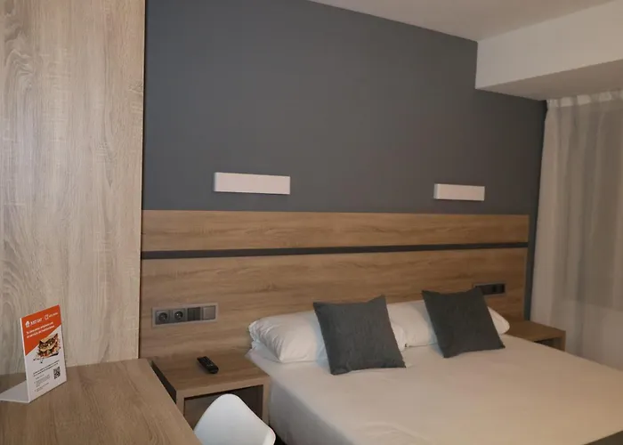 Alda Plaza Гостевой дом *