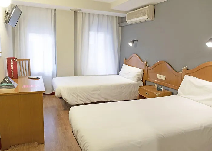 Alda Plaza Гостевой дом Паленсия