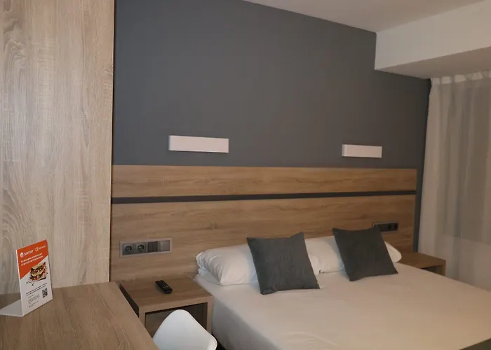 Alda Plaza Гостевой дом Паленсия